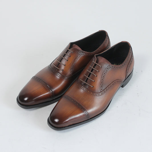 手染め「千手染(パティーヌ)」のクォーターブローグ革靴