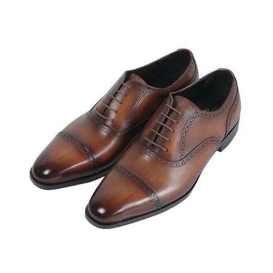 手染め「千手染（パティーヌ）」のクォーターブローグ革靴